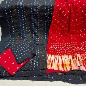 চিকেনকারী সিকুয়েন্স হাই কোয়ালিটি বাটিক থ্রিপিস